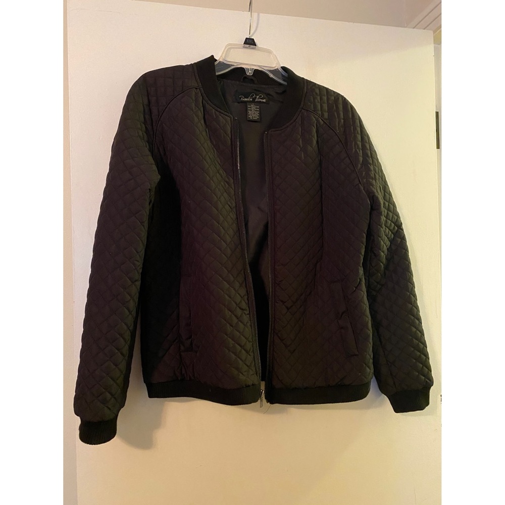Quilted texture bomber